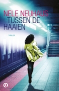 Tussen de haaien